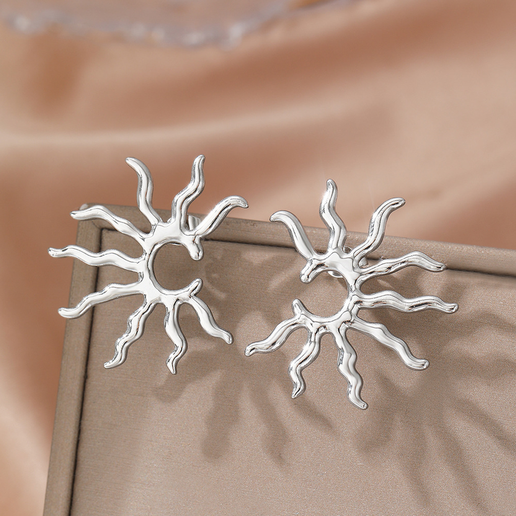 Wavy Sunray Open Hoop Earrings