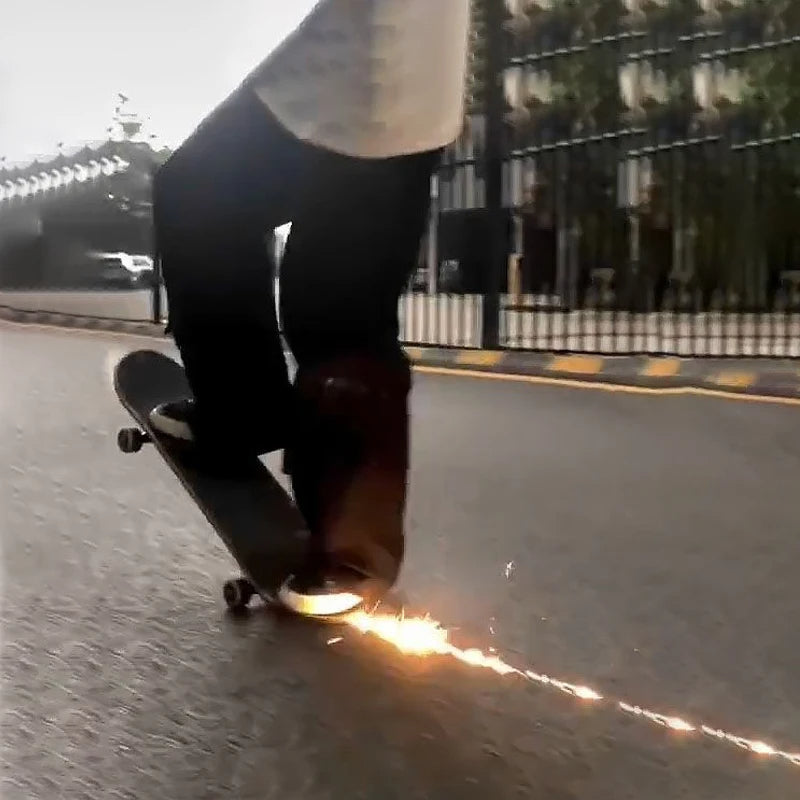 Skateboard-Funkenplatte