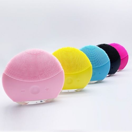 Gesichtsreinigungsbürste mit Vibrationsfunktion aus Silikon