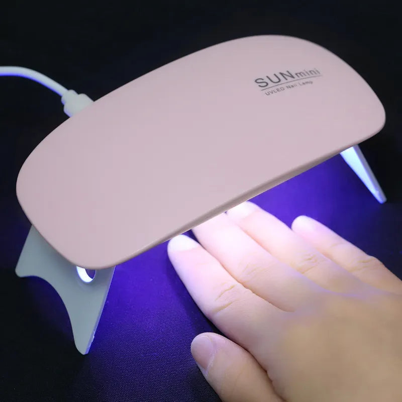 Gel-Nagelfolien mit UV-Lampen-Set