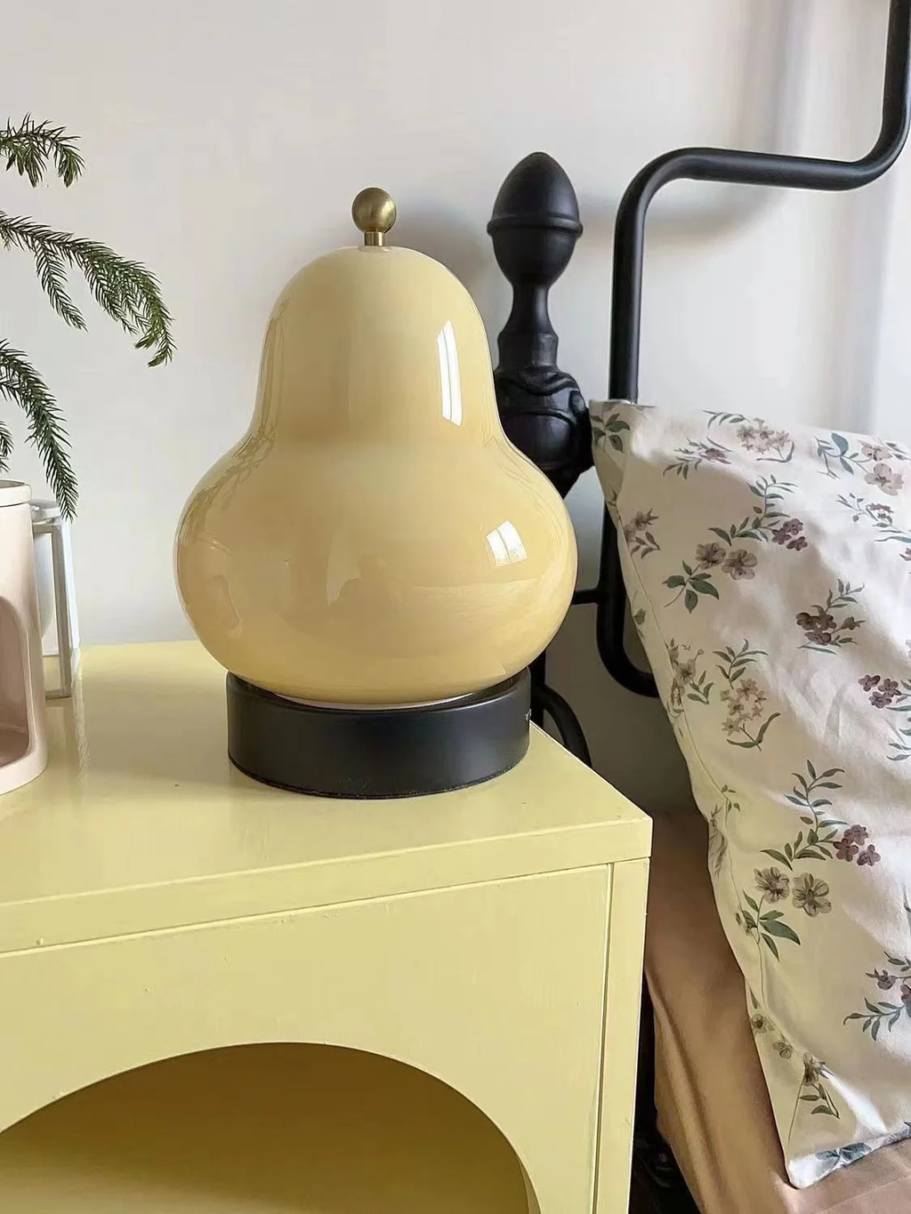 Glass Pear Table Lamp