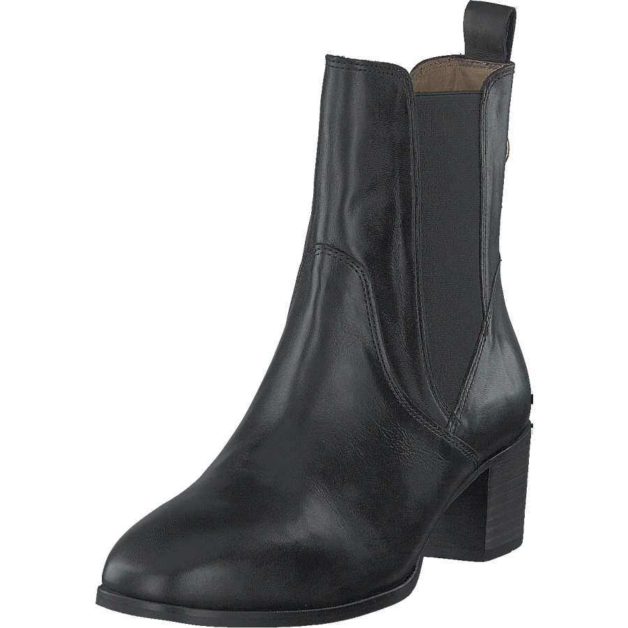Sealy Black