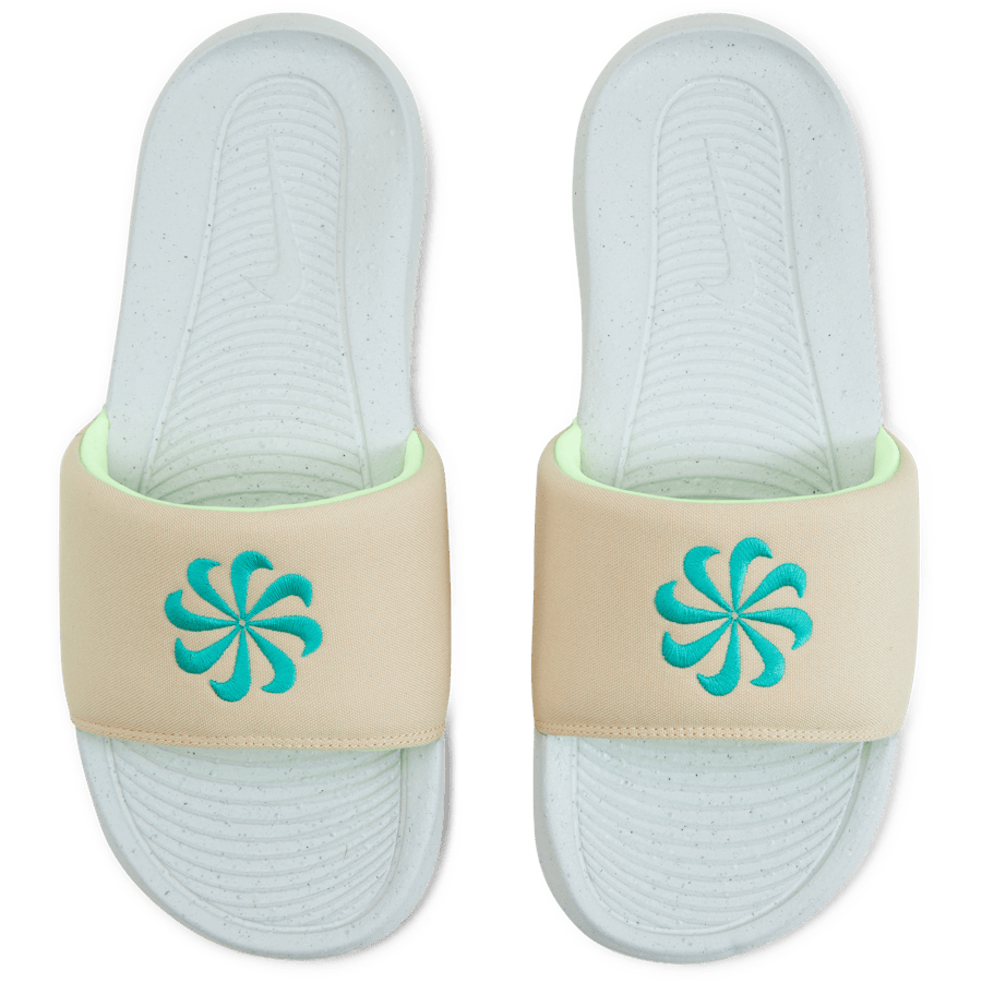 Nike Victori One