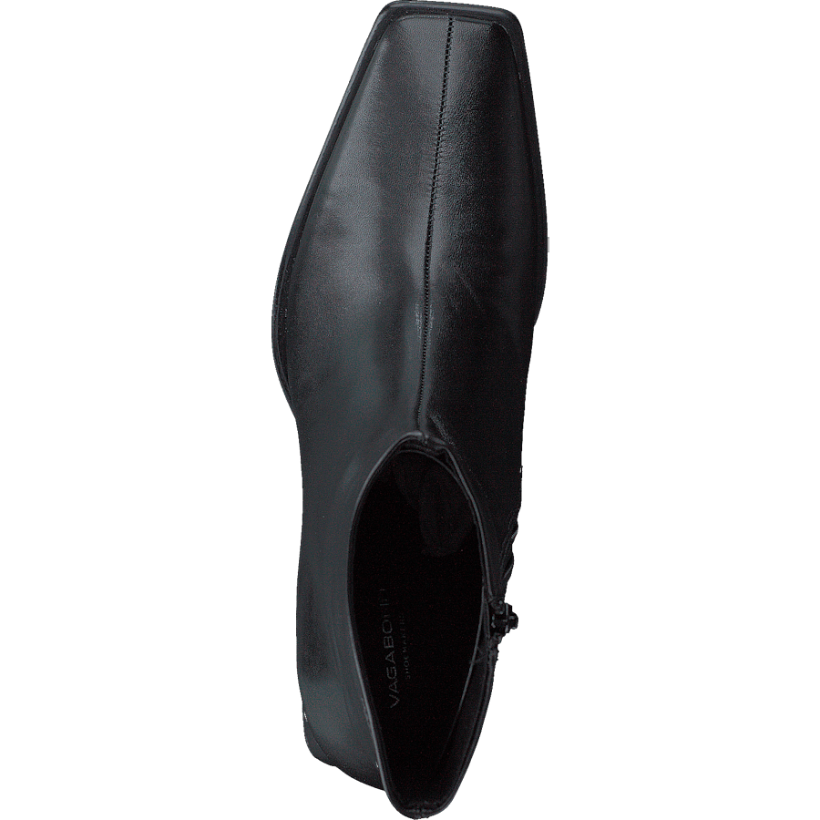 Hedda Black