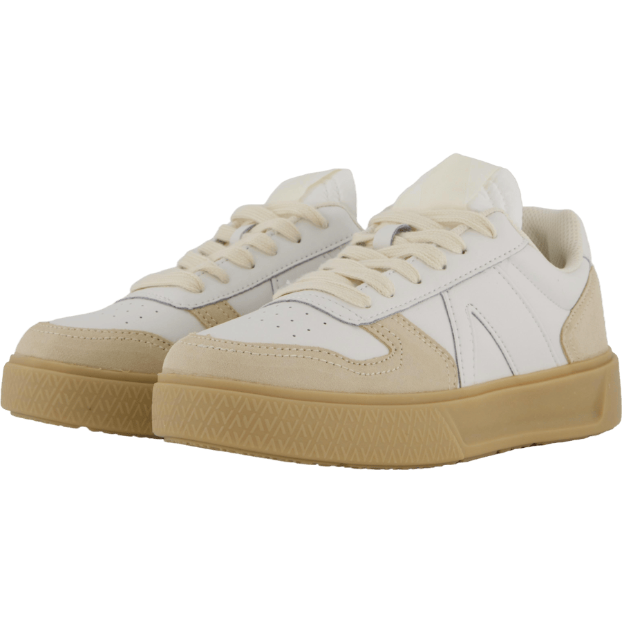 Uncover White Gum