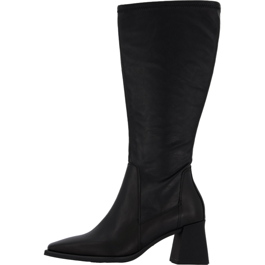 Hedda Black