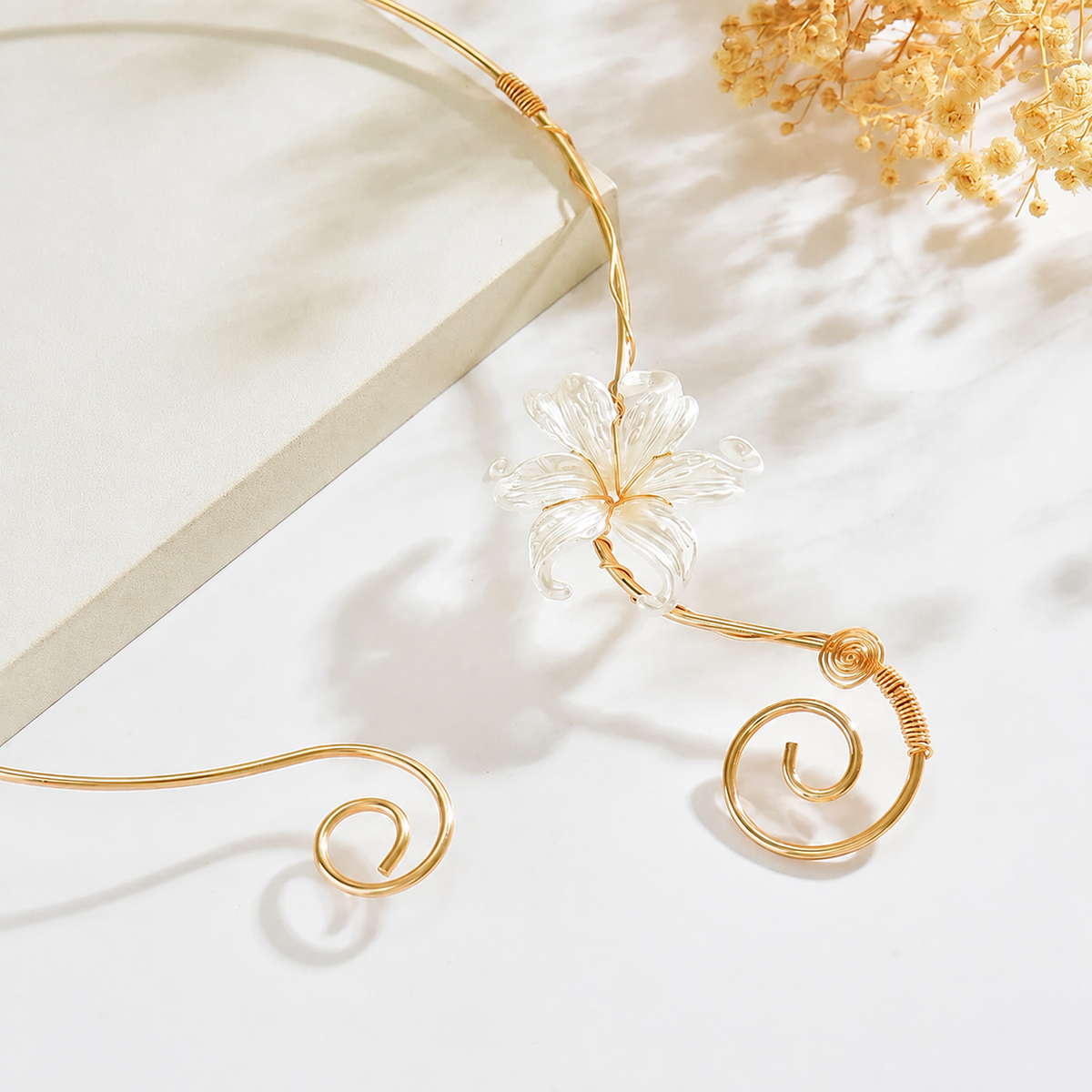 Iris Flower Choker