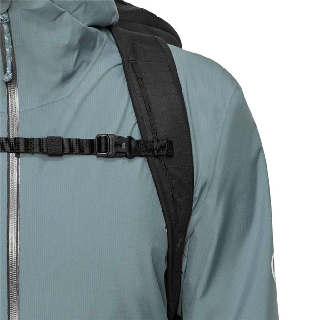 Ryggsäck Mammut Alto 28L, ergonomisk passform, svart