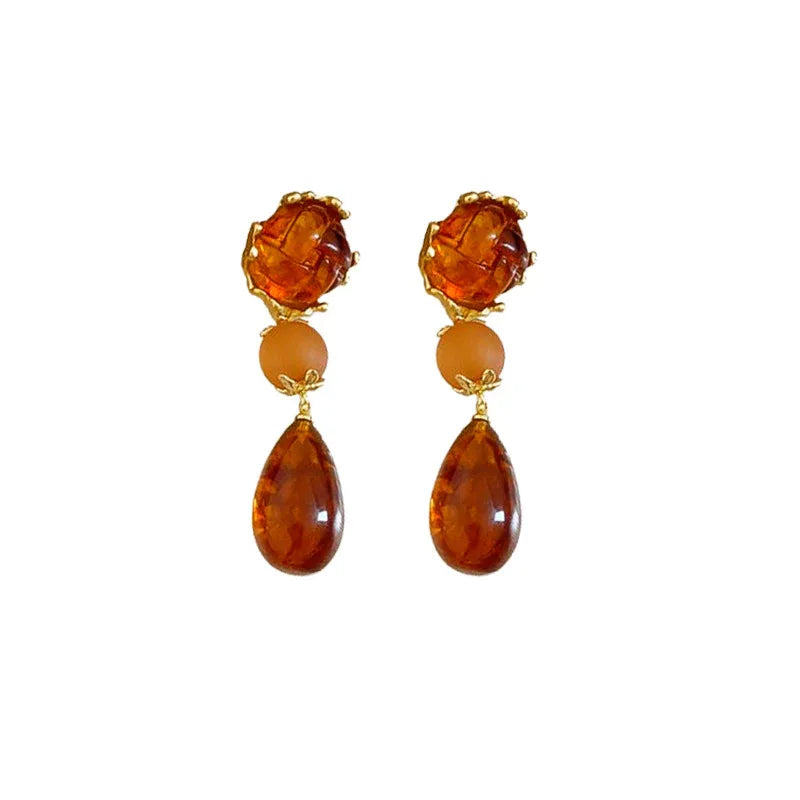 Women's Vintage Water Drop Tassel Earrings Maillard Style