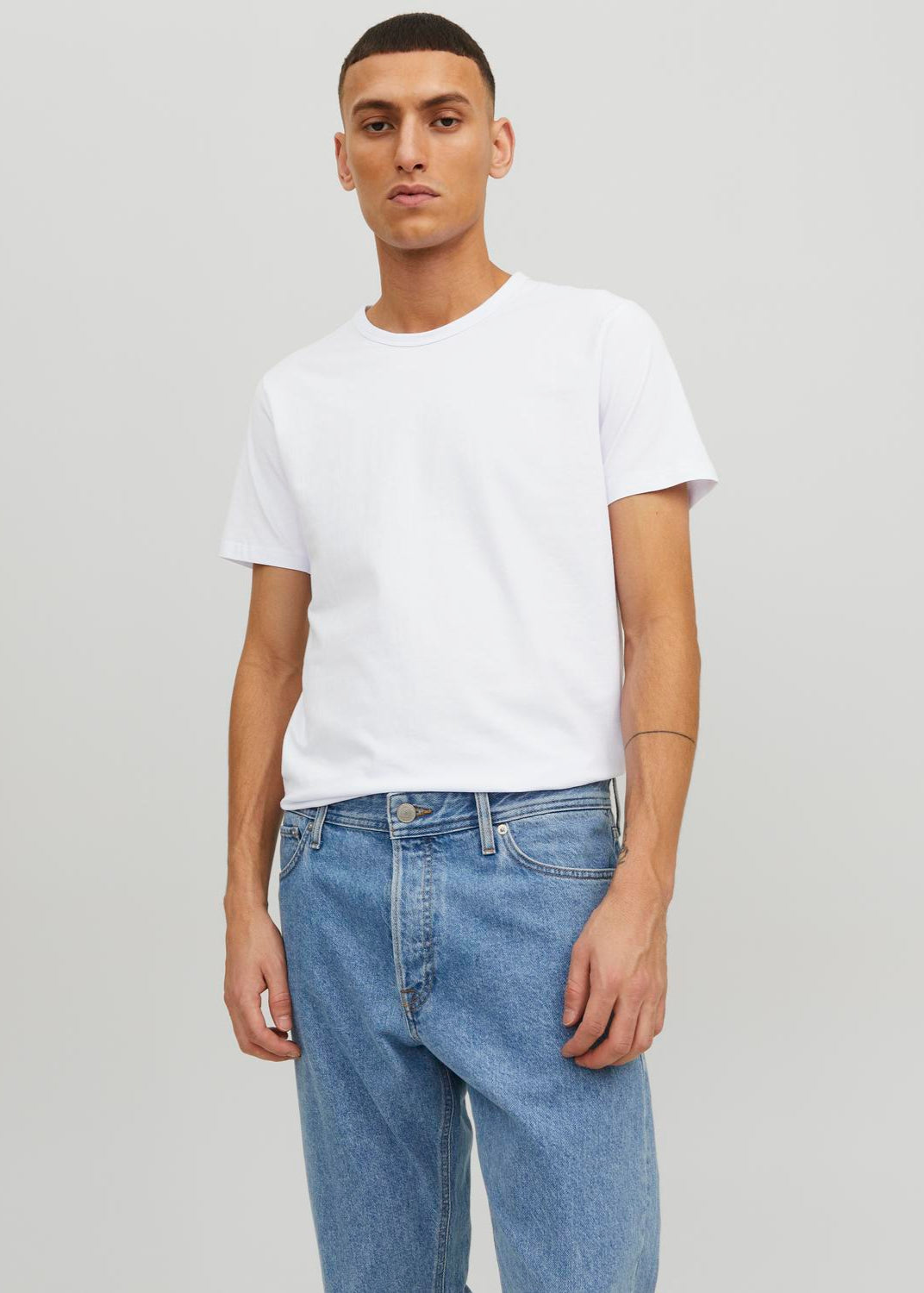 Basic Rundhals-T-Shirt