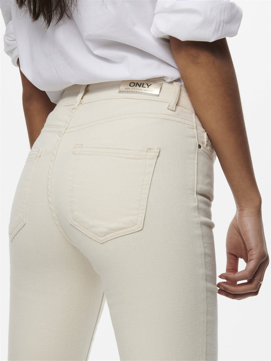 BLUSH FLARED JEANS ECRU