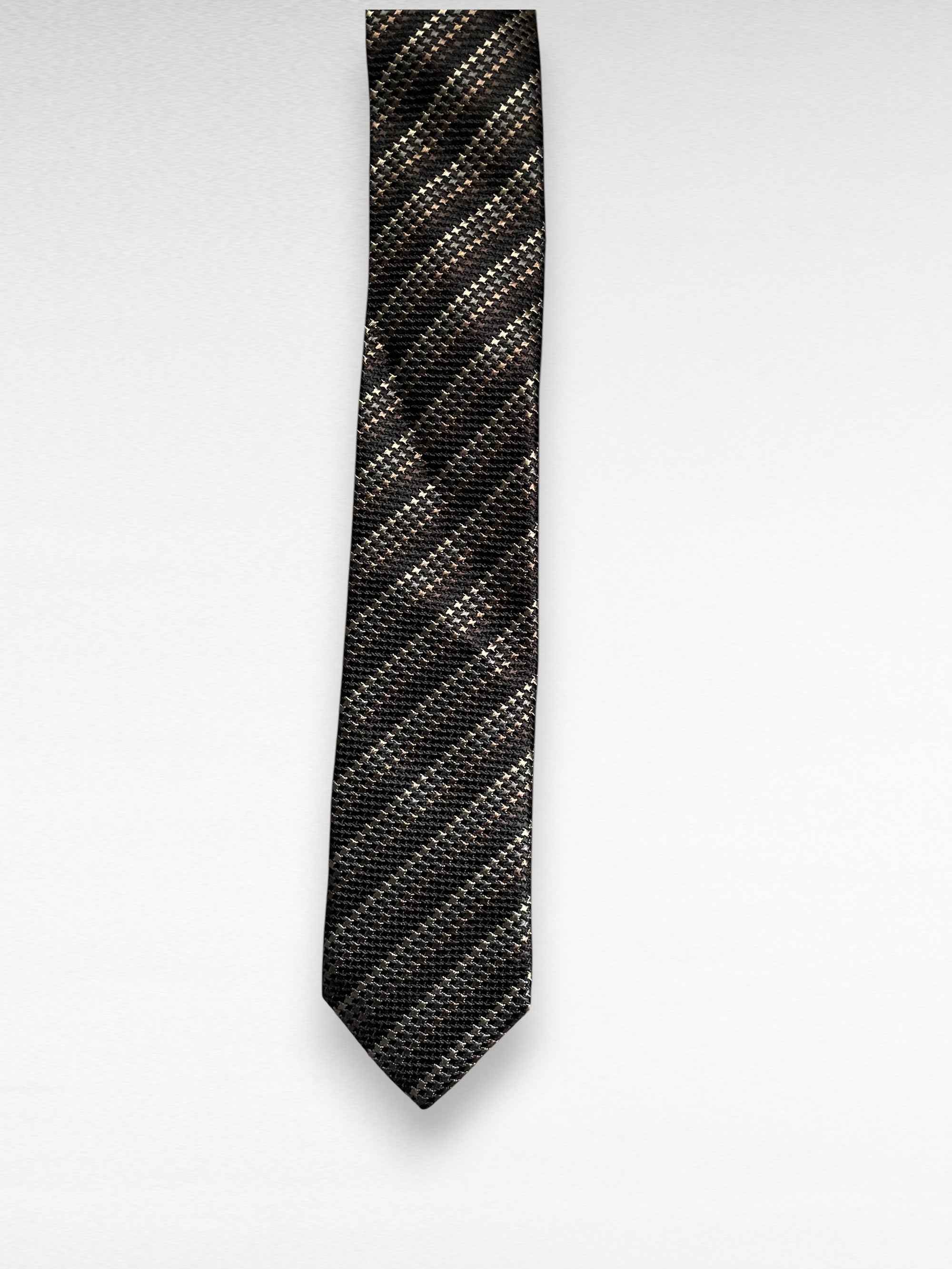 CHECK TIE