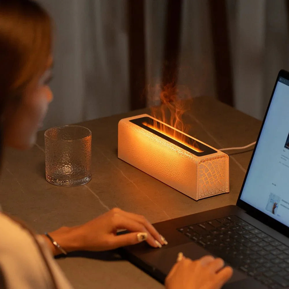 Creative Colorful USB Plug-In Simulation Lava Flame Humidifier