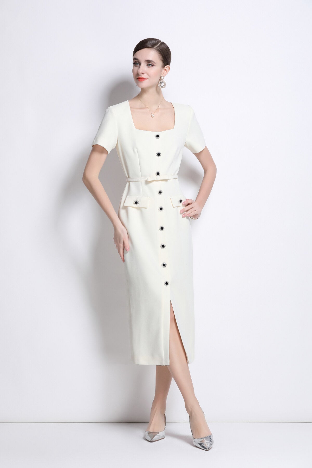 Daisy White Square Neck Short Sleeve Slim Fit Dress