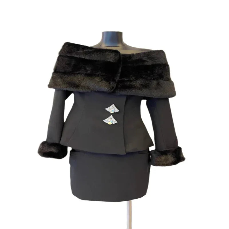 Fashionable Spring Off-Shoulder Short Fur Coat