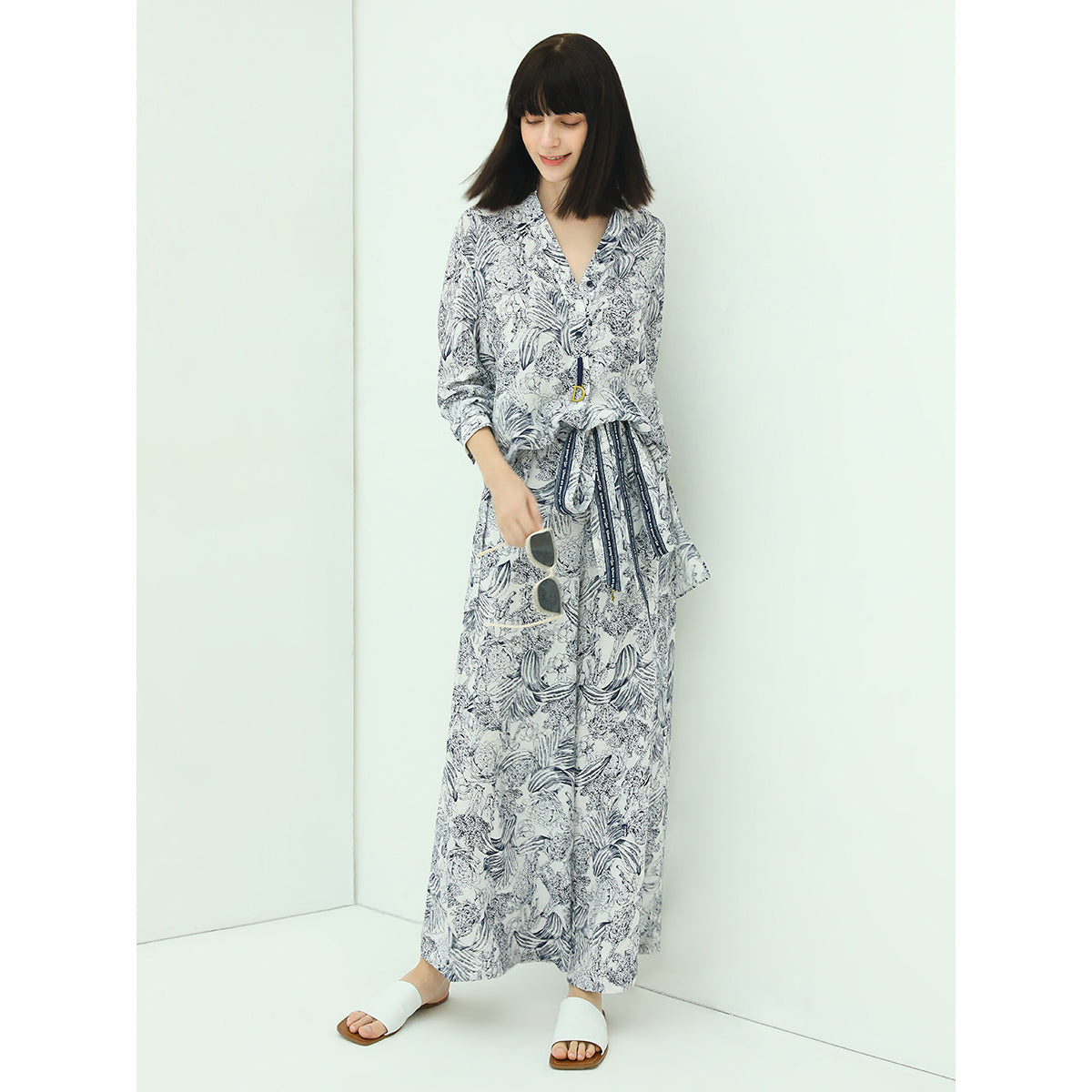 Lily Island Flimsy V-neck Floral Shirt-1
