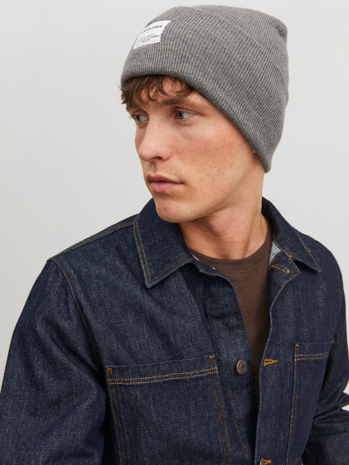 LONG KNIT BEANIE