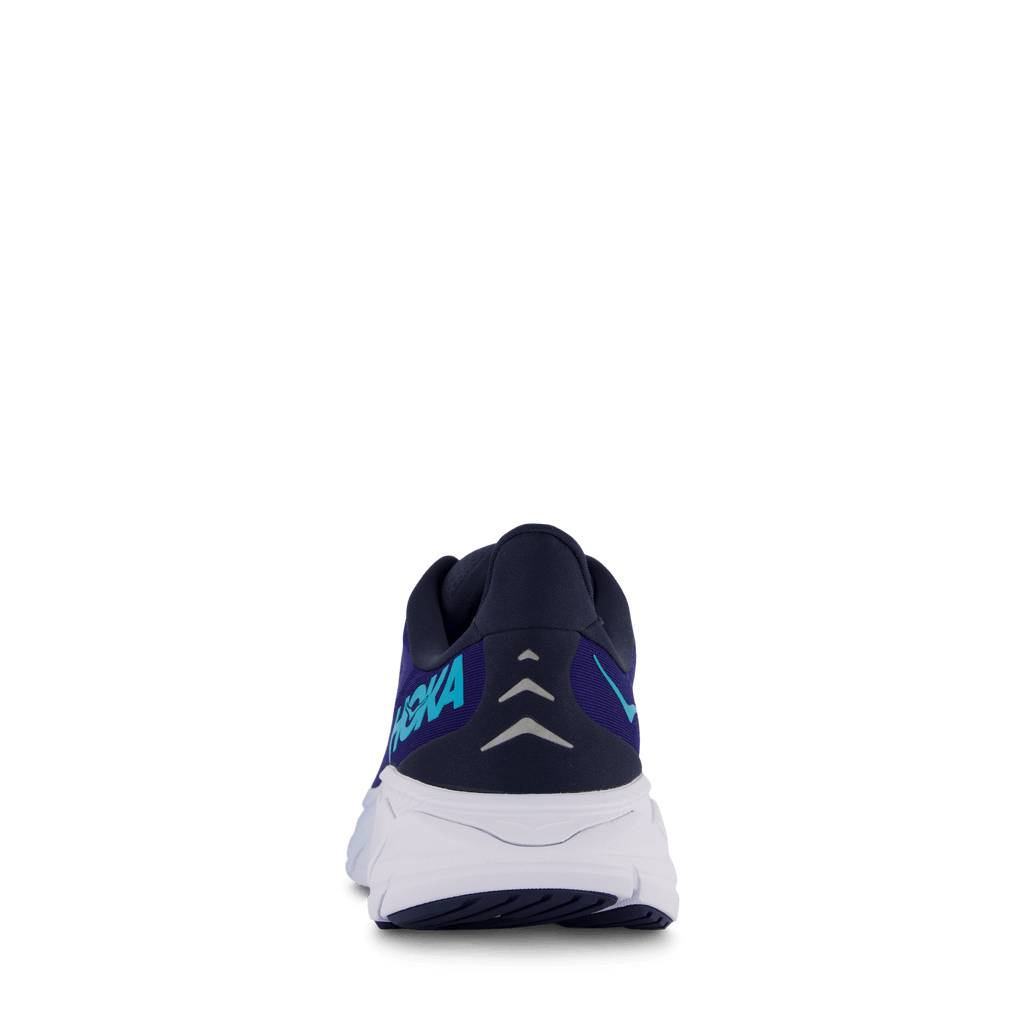 M Arahi 6 Outer Space / Bellwether Blue