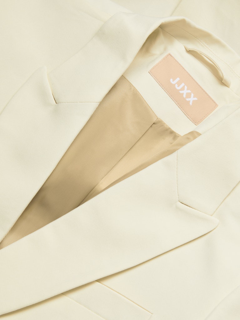 MARY BLAZER