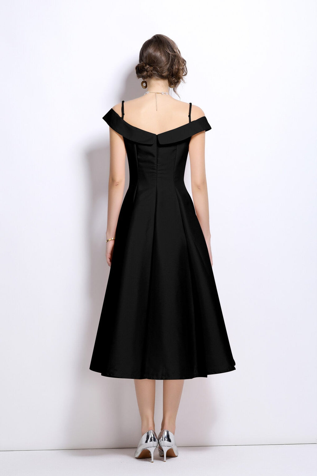 Off Shoulder Sweetheart Neckline Calf Length Dress