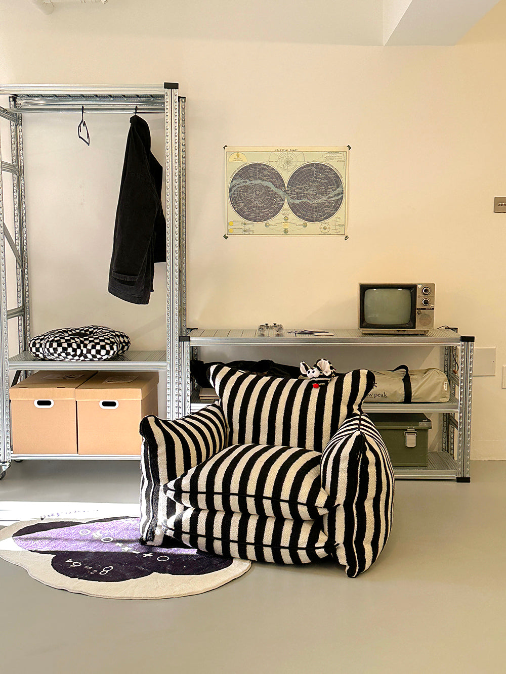 Playful Mind Striped Lazy Sofa Chair