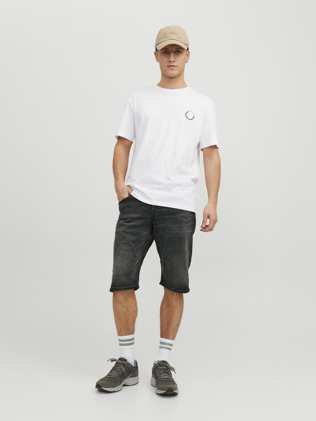 SCALE LONG SHORTS GE 607 IK