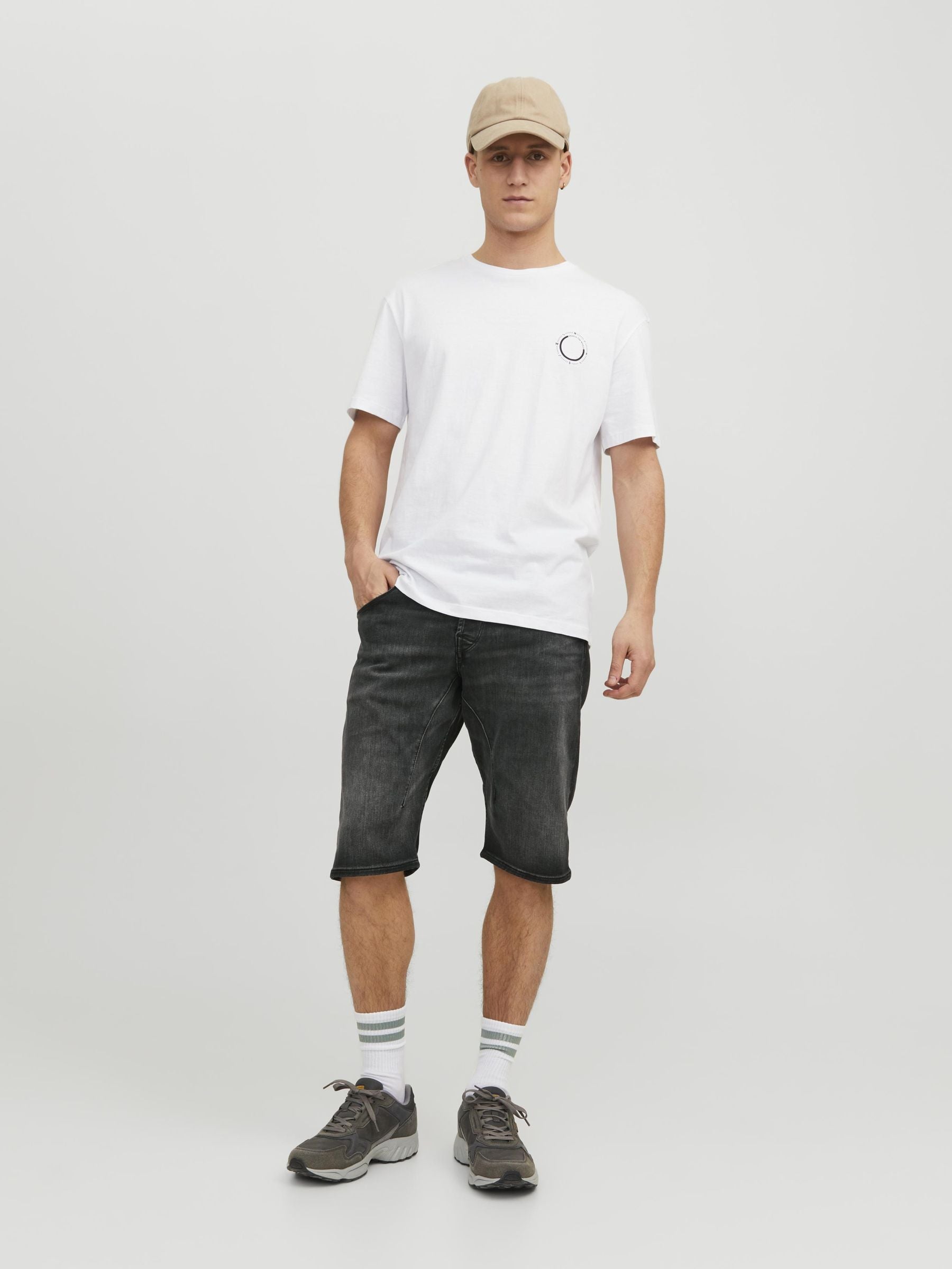 SCALE LONG SHORTS GE 607 IK