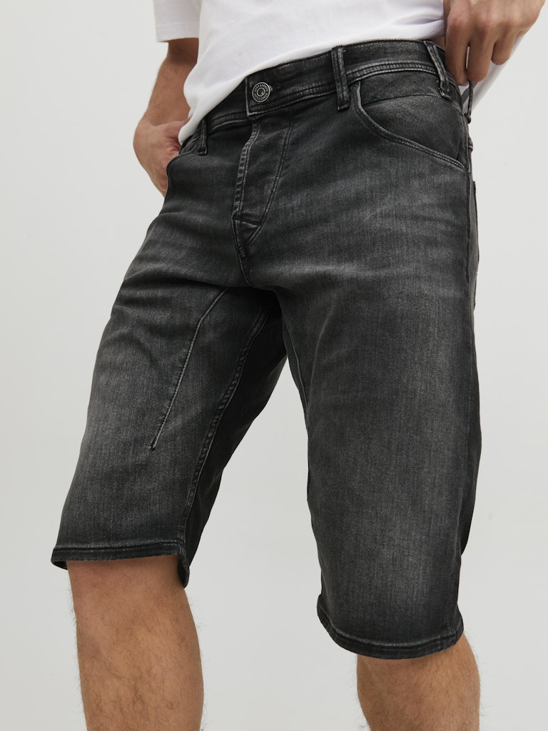 SCALE LONG SHORTS GE 607 IK
