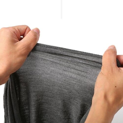 T-shirt med känguruficka