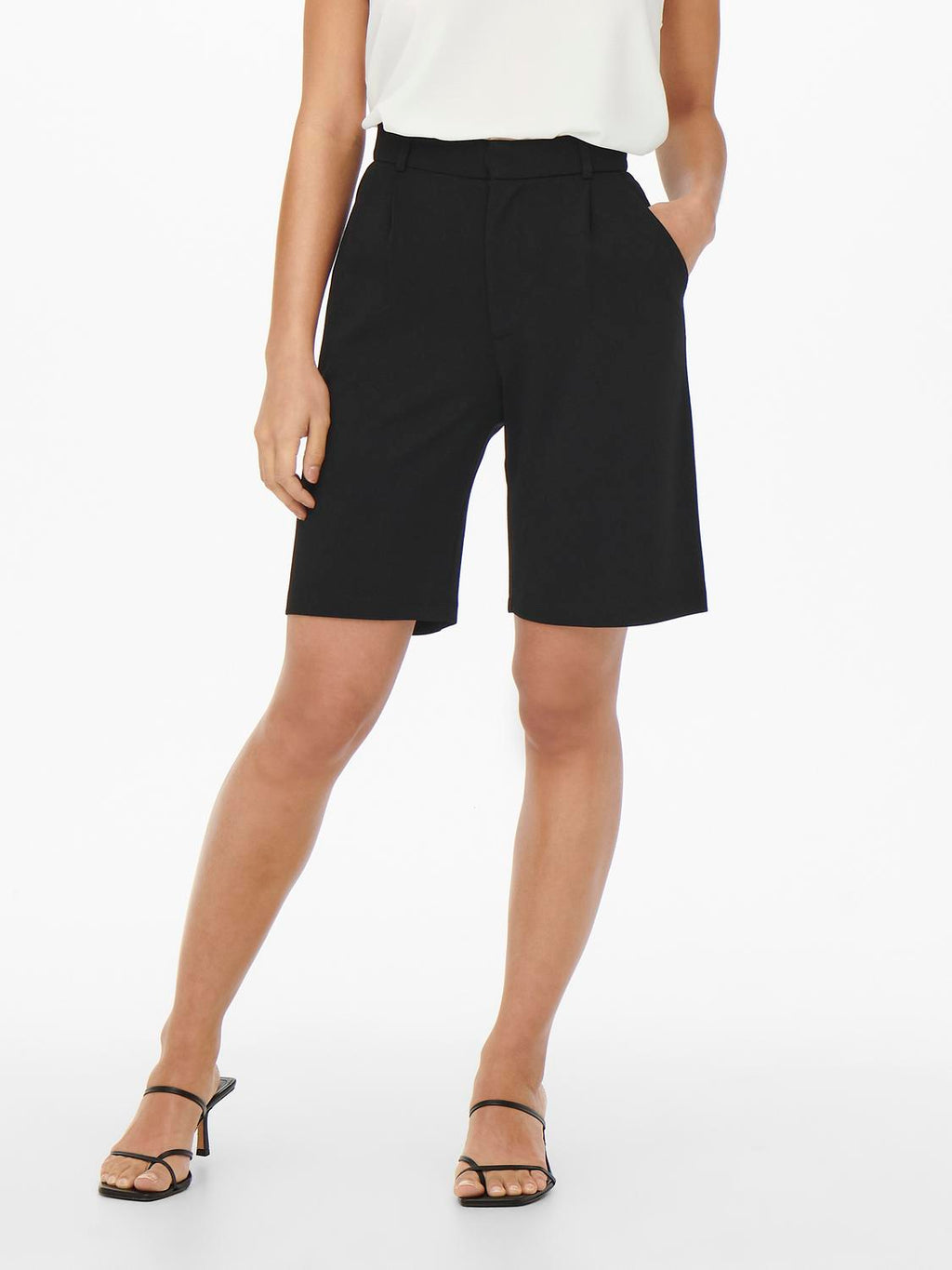 TANJA CITY SHORTS