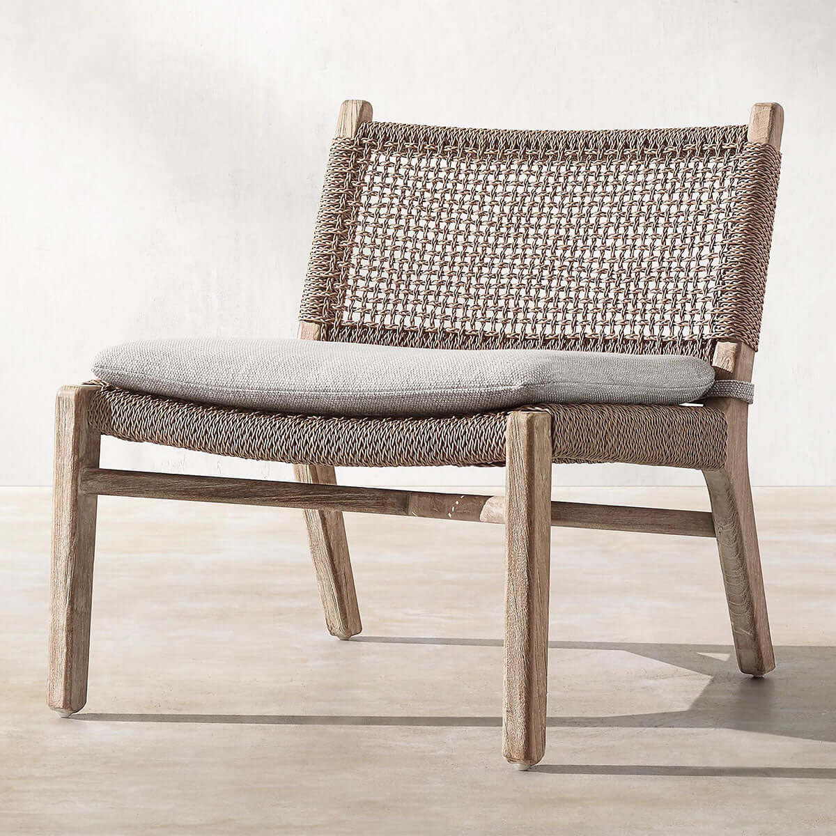 Valan Teak Lounge Chair
