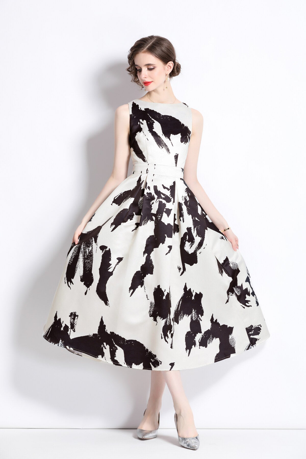 Vibrant Abstract Fitted Waist A Line Dress